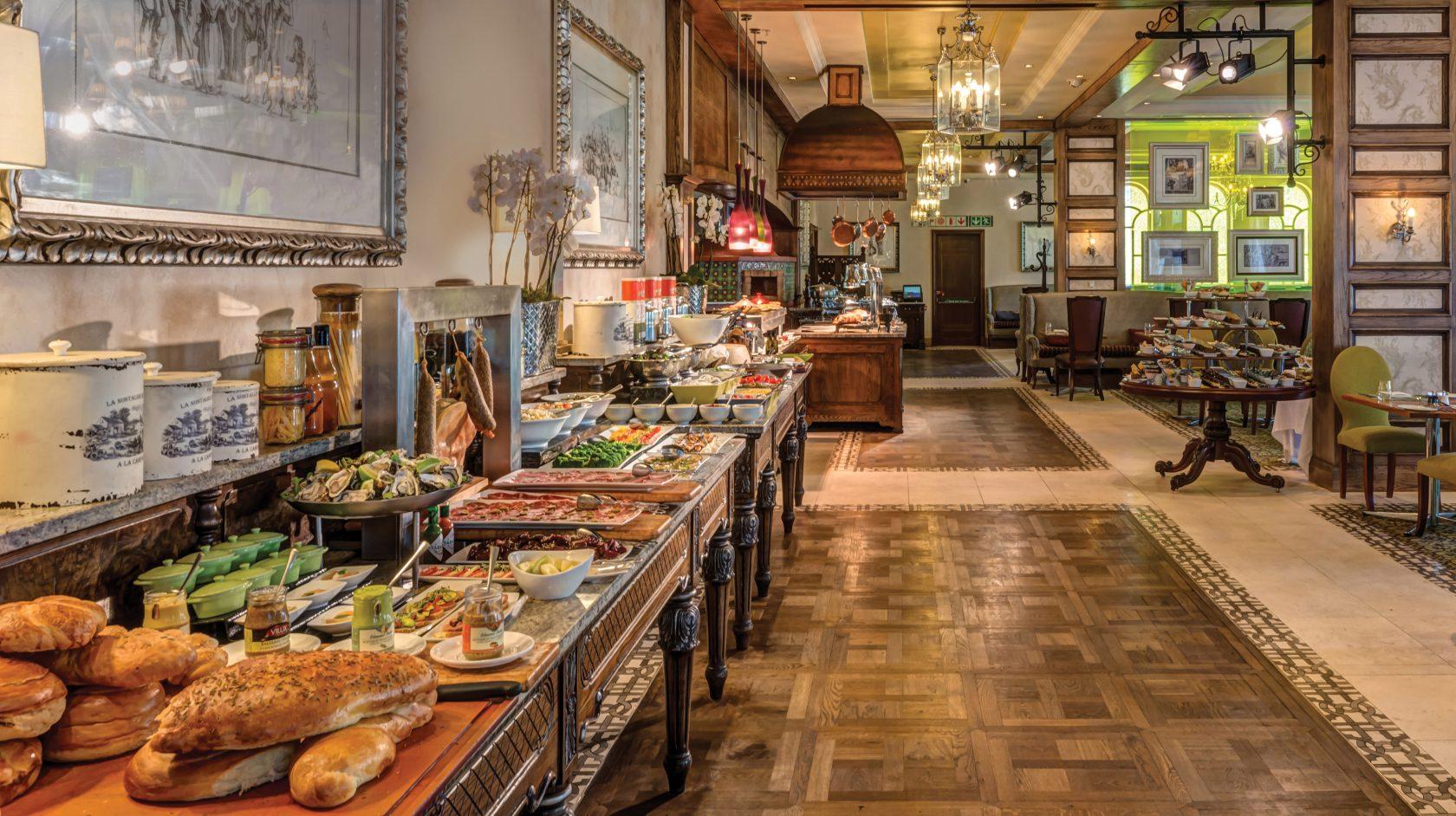 Pivot Hotel Montecasino Йоханнесбург Экстерьер фото