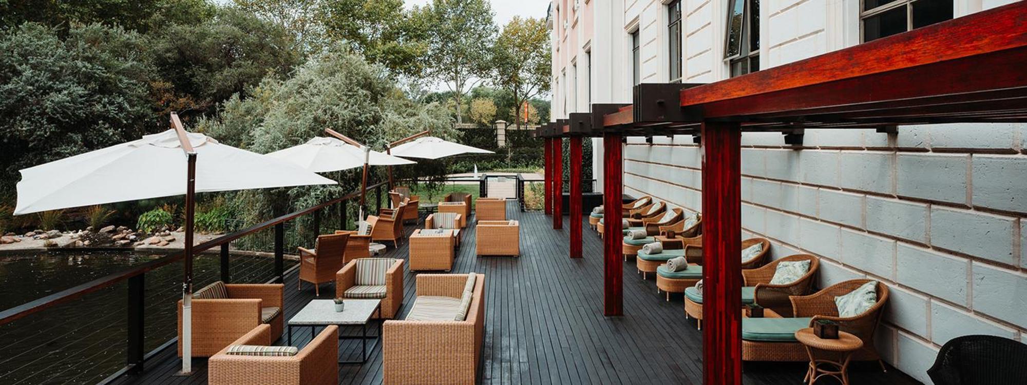 Pivot Hotel Montecasino Йоханнесбург Экстерьер фото
