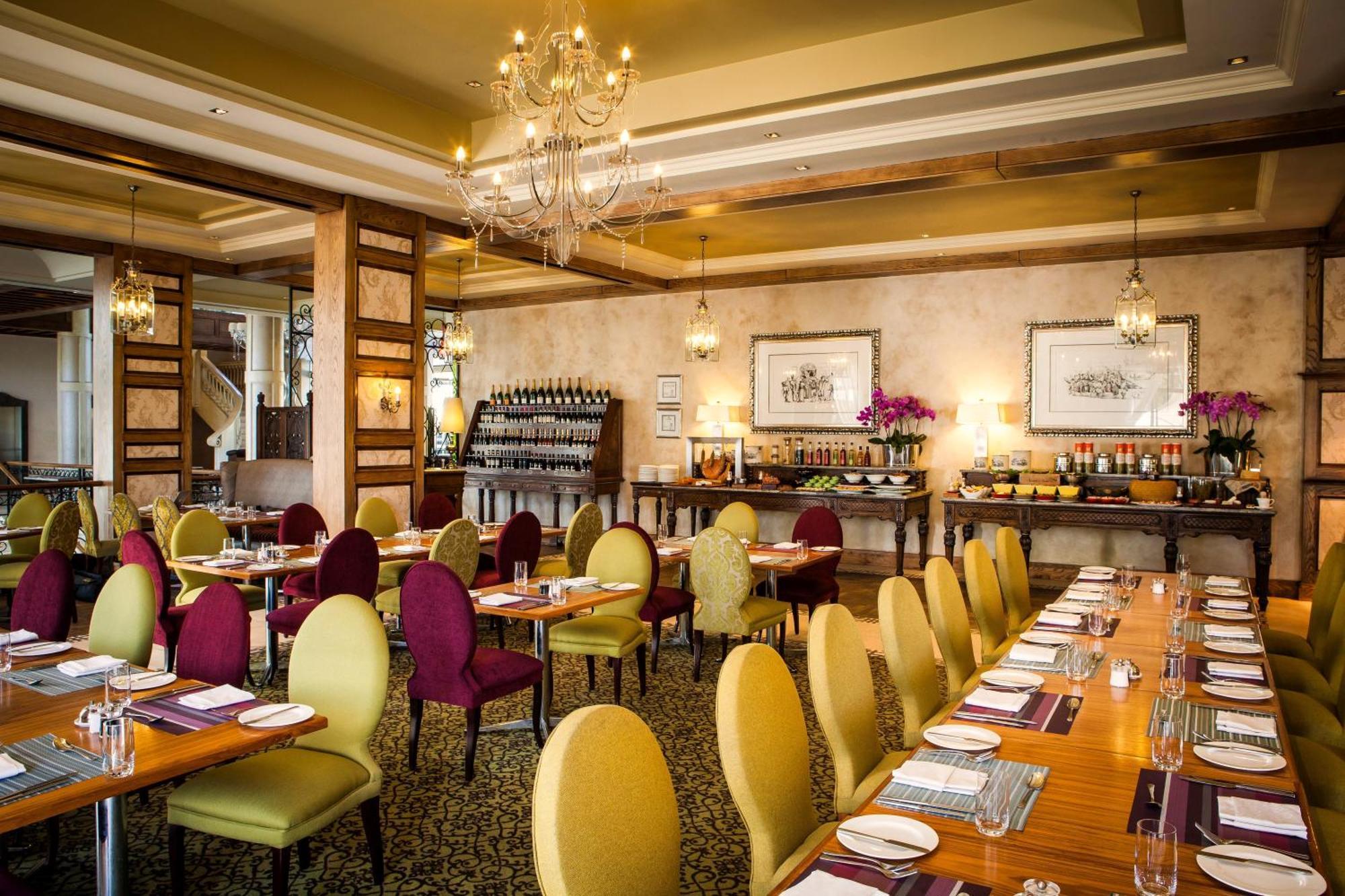 Pivot Hotel Montecasino Йоханнесбург Экстерьер фото