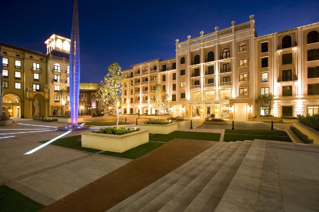 Pivot Hotel Montecasino Йоханнесбург Экстерьер фото